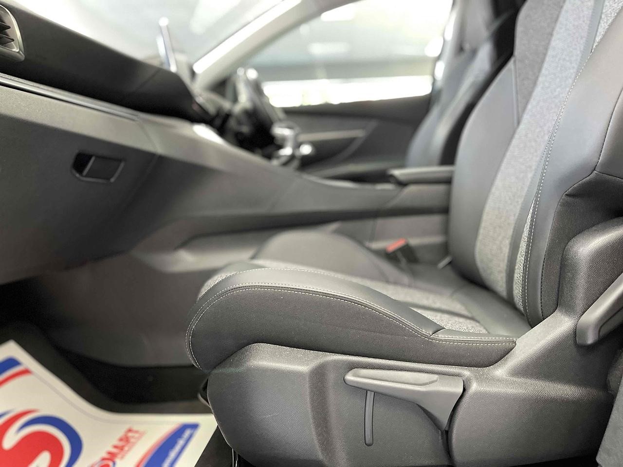 Used Peugeot 5008