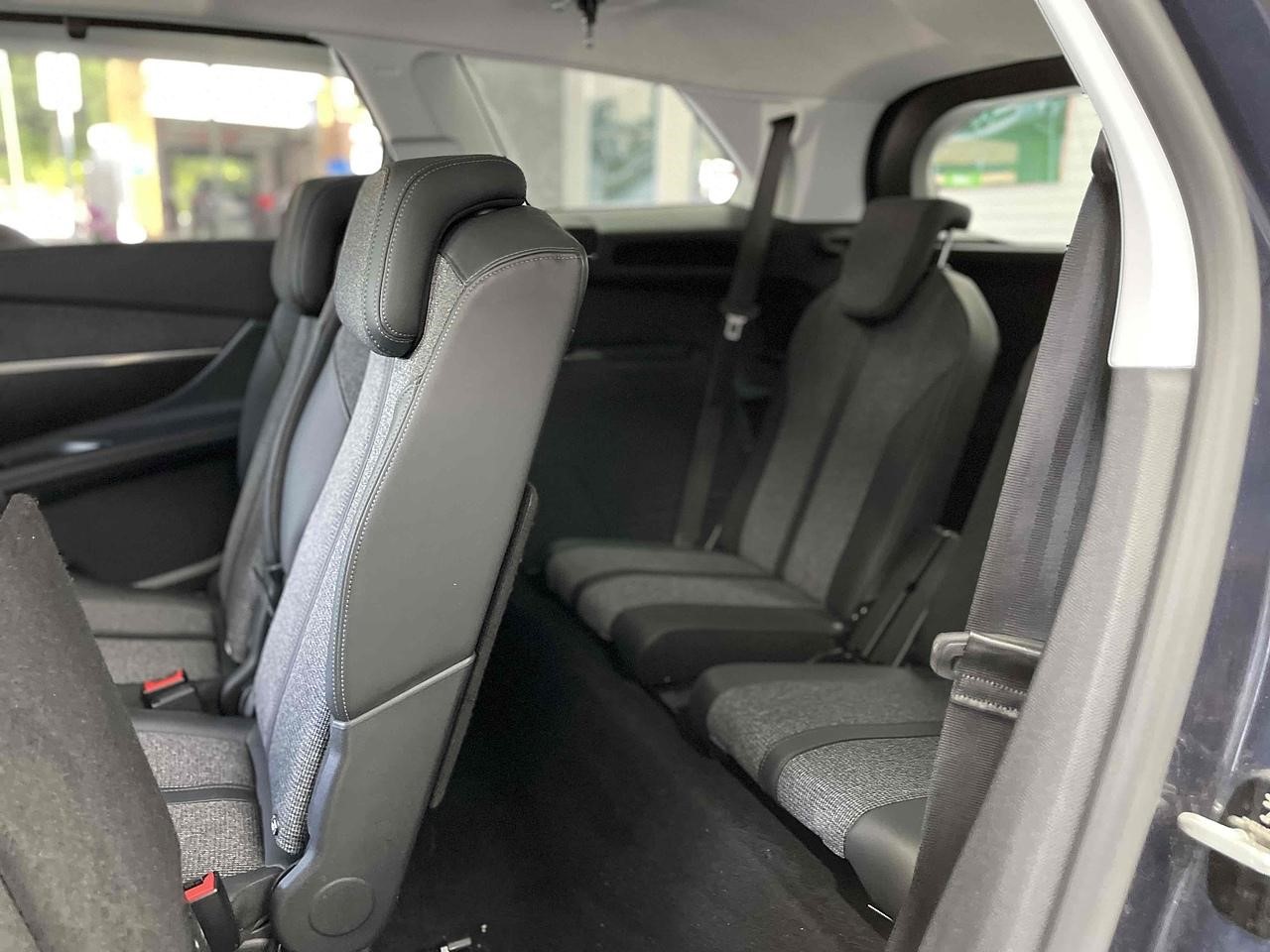 Used Peugeot 5008