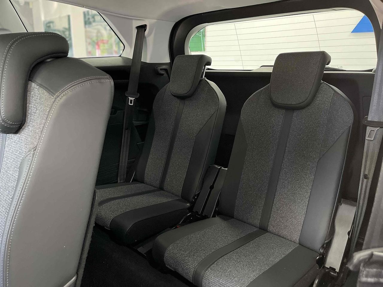 Used Peugeot 5008