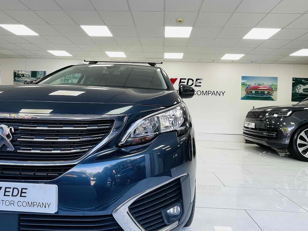 Used Peugeot 5008
