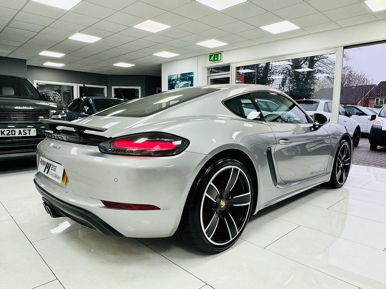 Used Porsche 718 Cayman