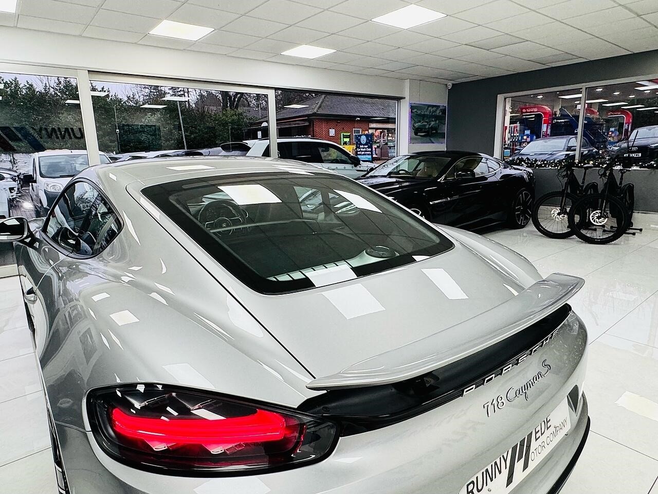 Used Porsche 718 Cayman