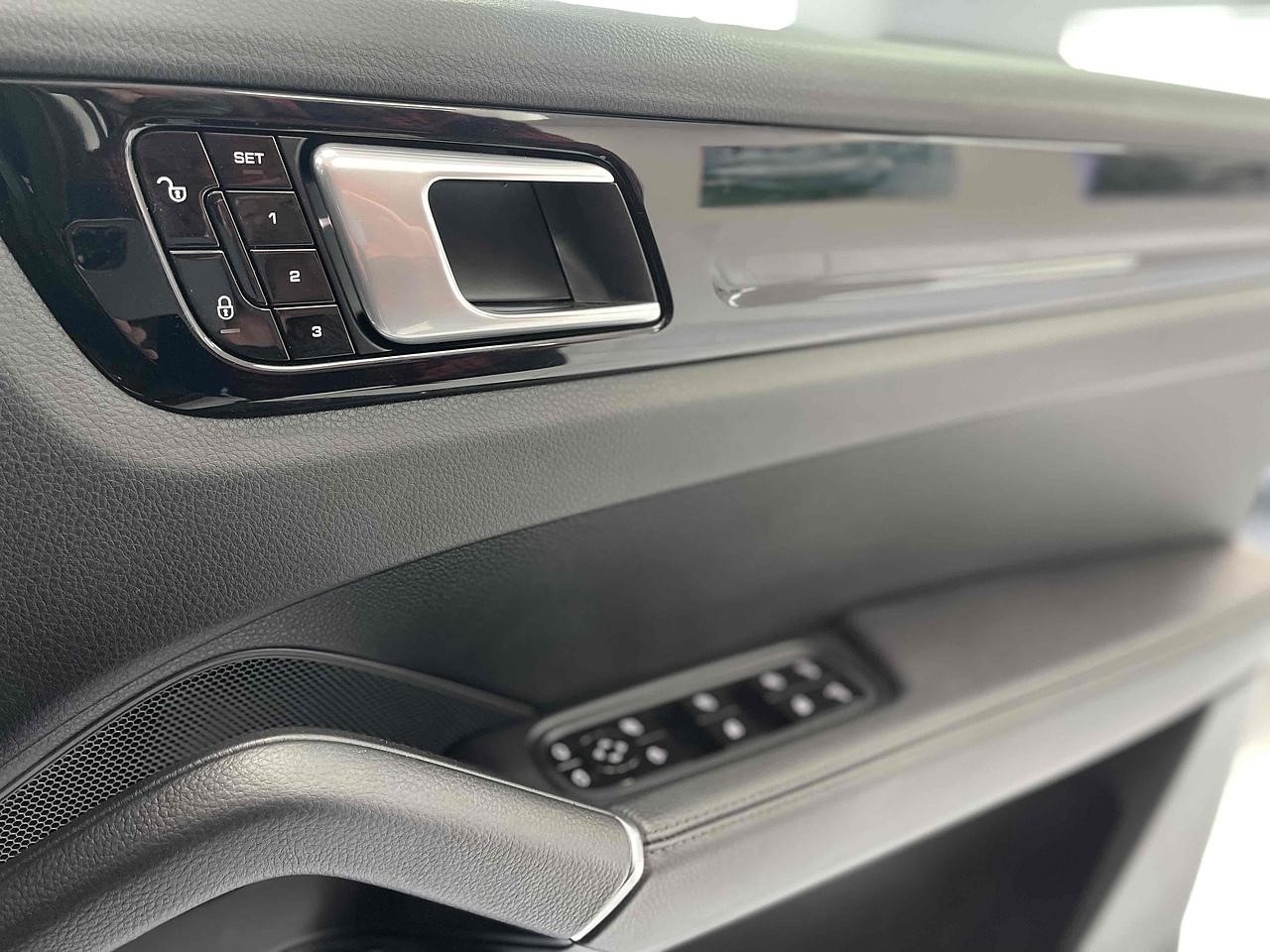 Used Porsche Cayenne