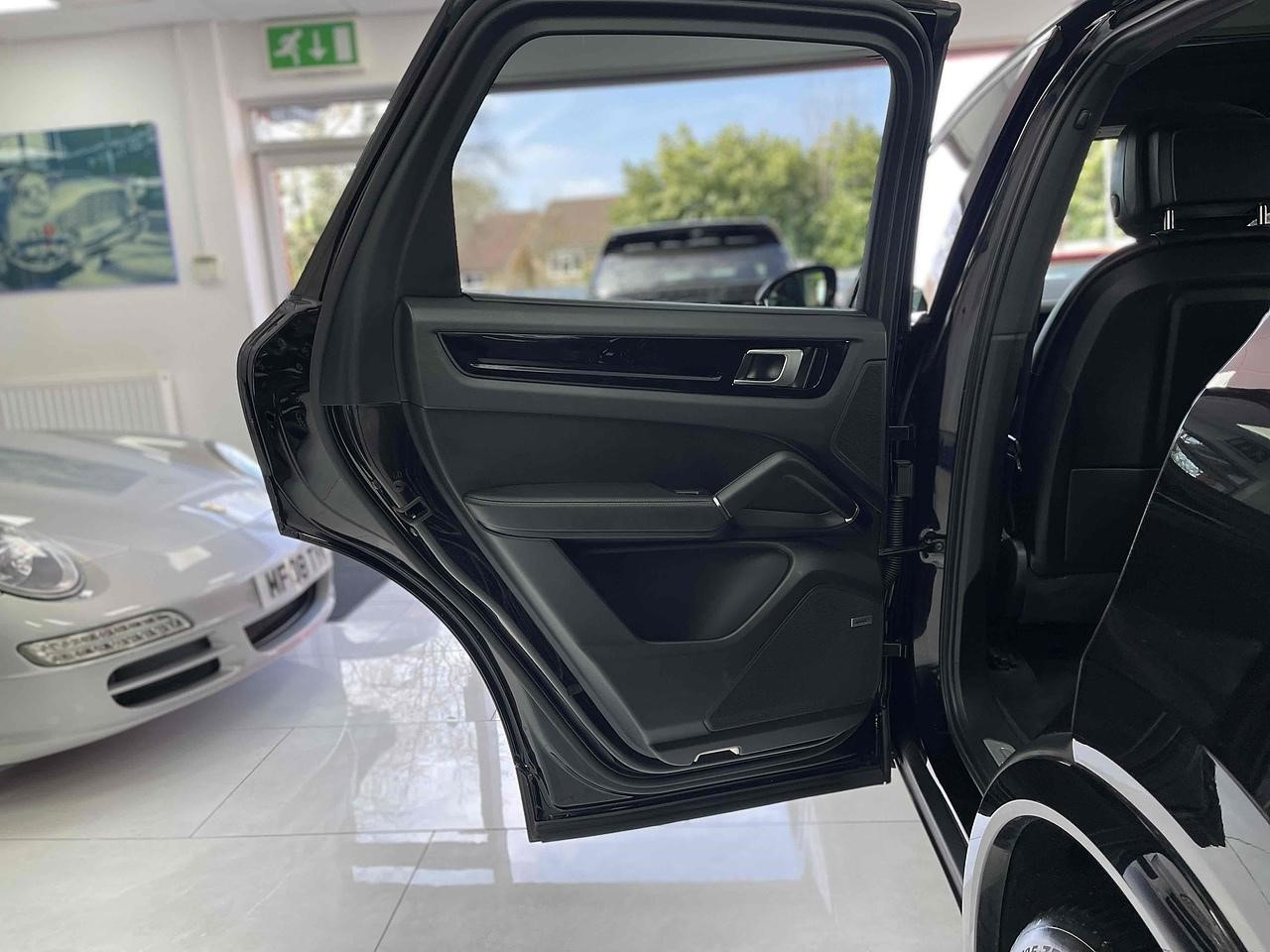 Used Porsche Cayenne