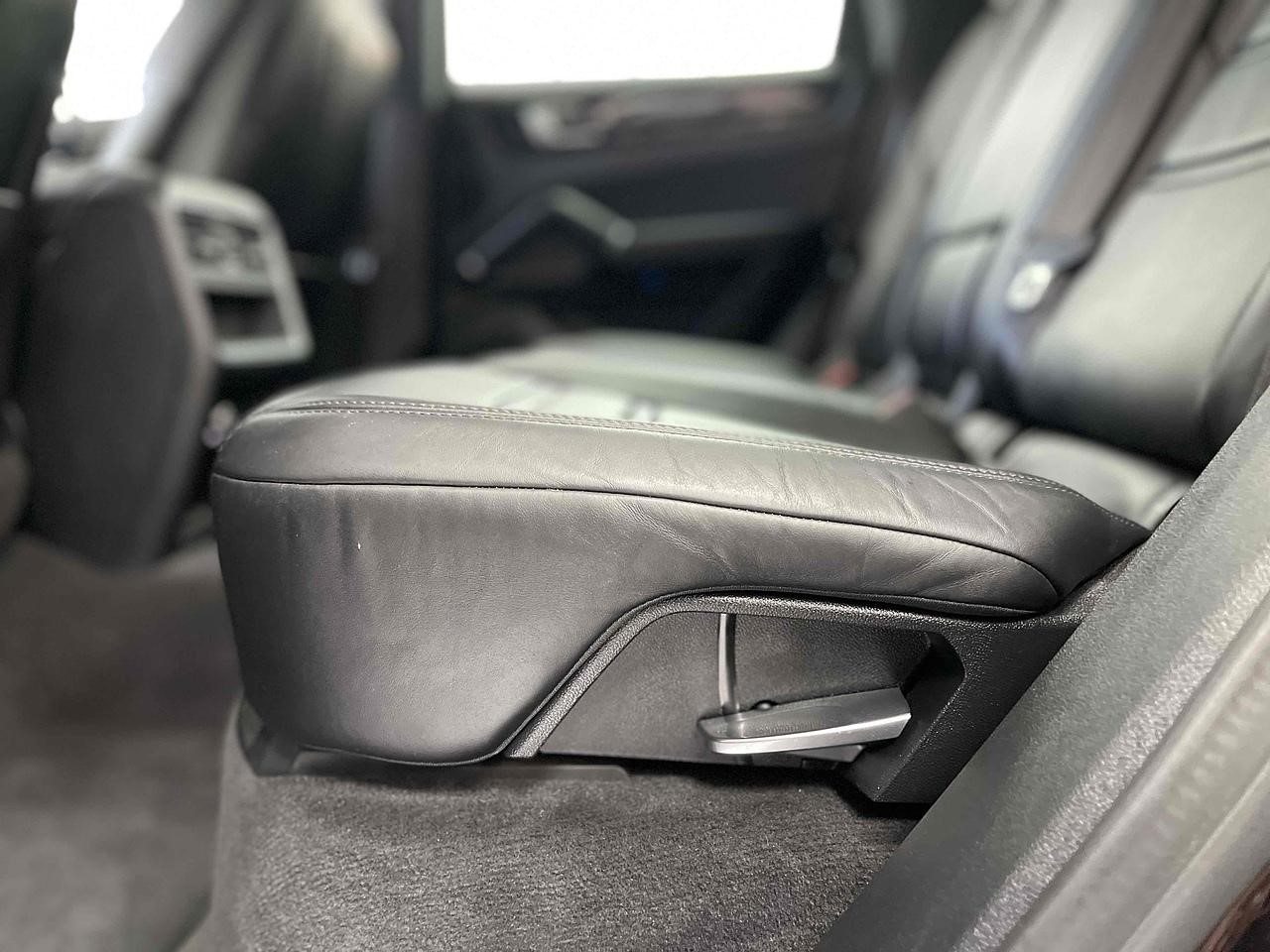 Used Porsche Cayenne