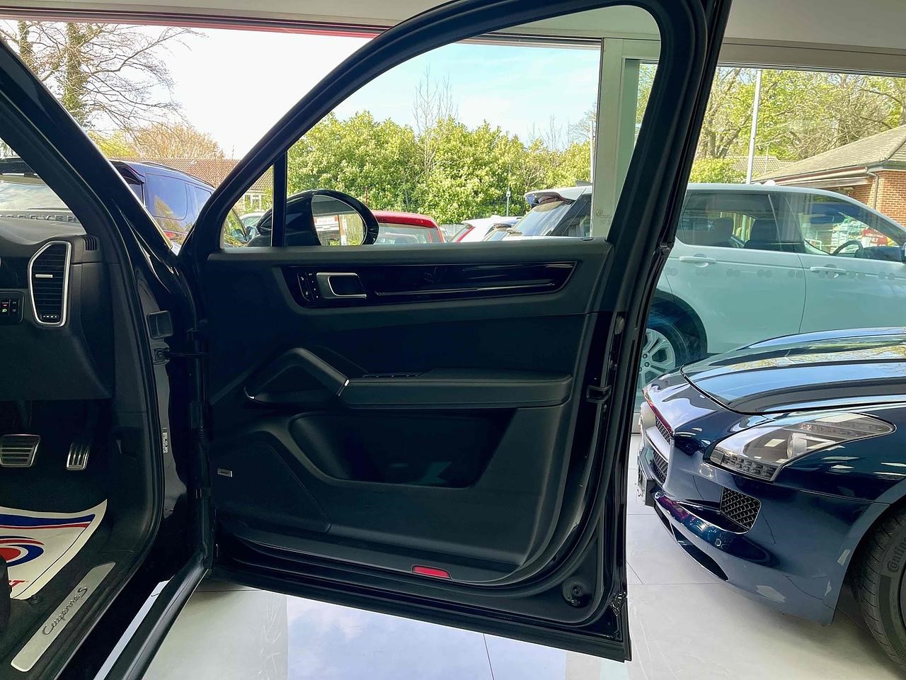 Used Porsche Cayenne