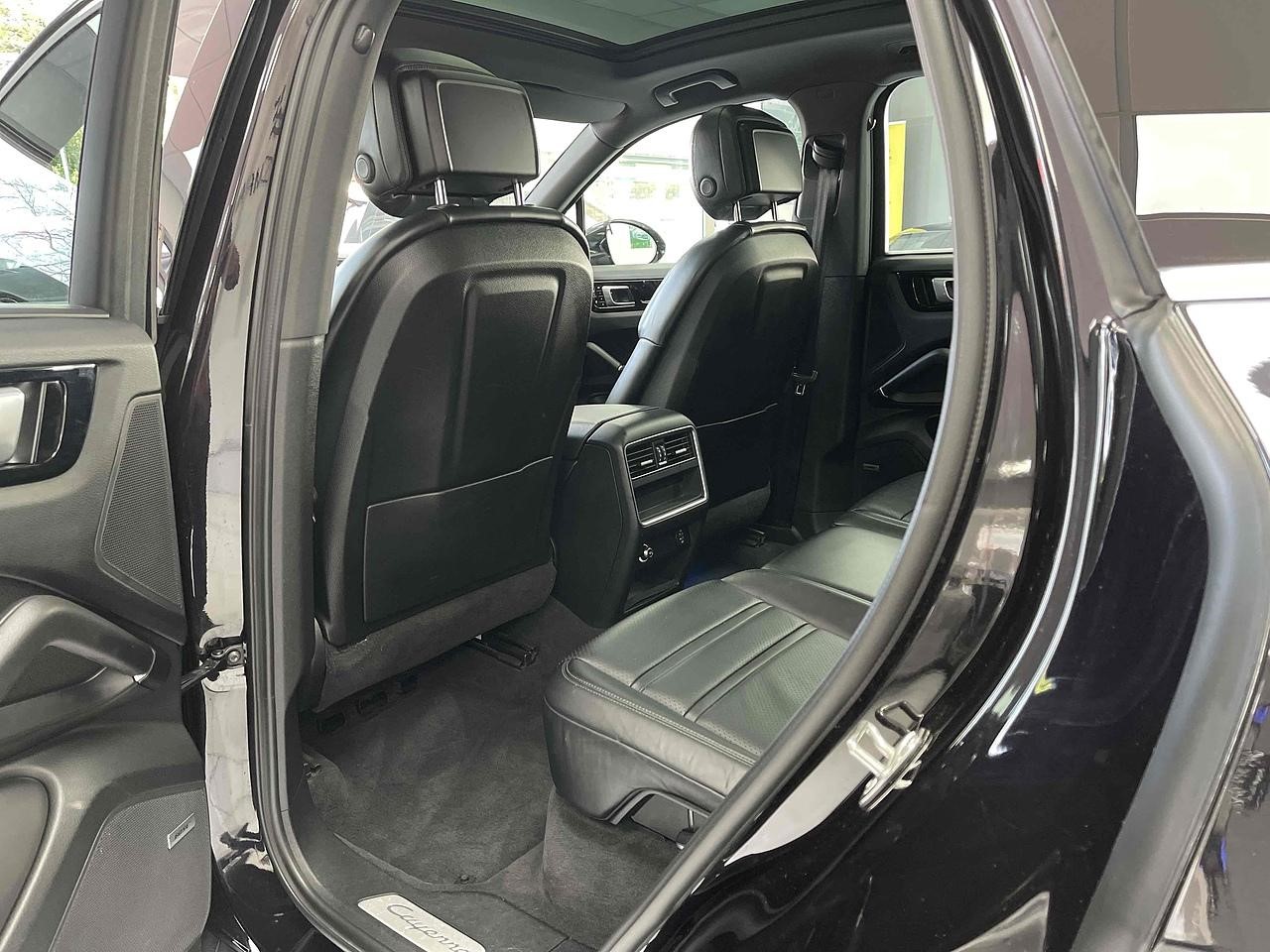 Used Porsche Cayenne