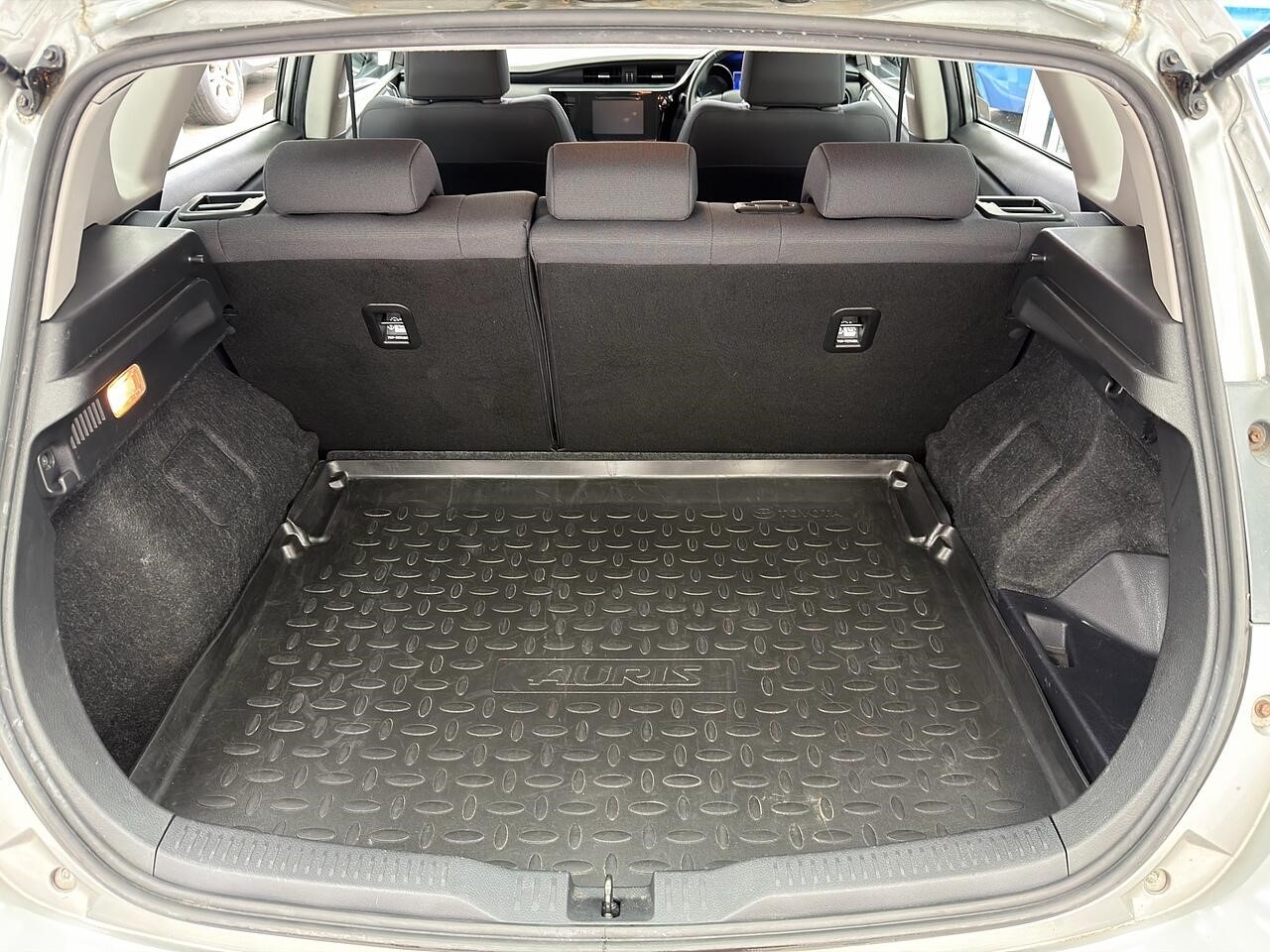 Used Toyota Auris