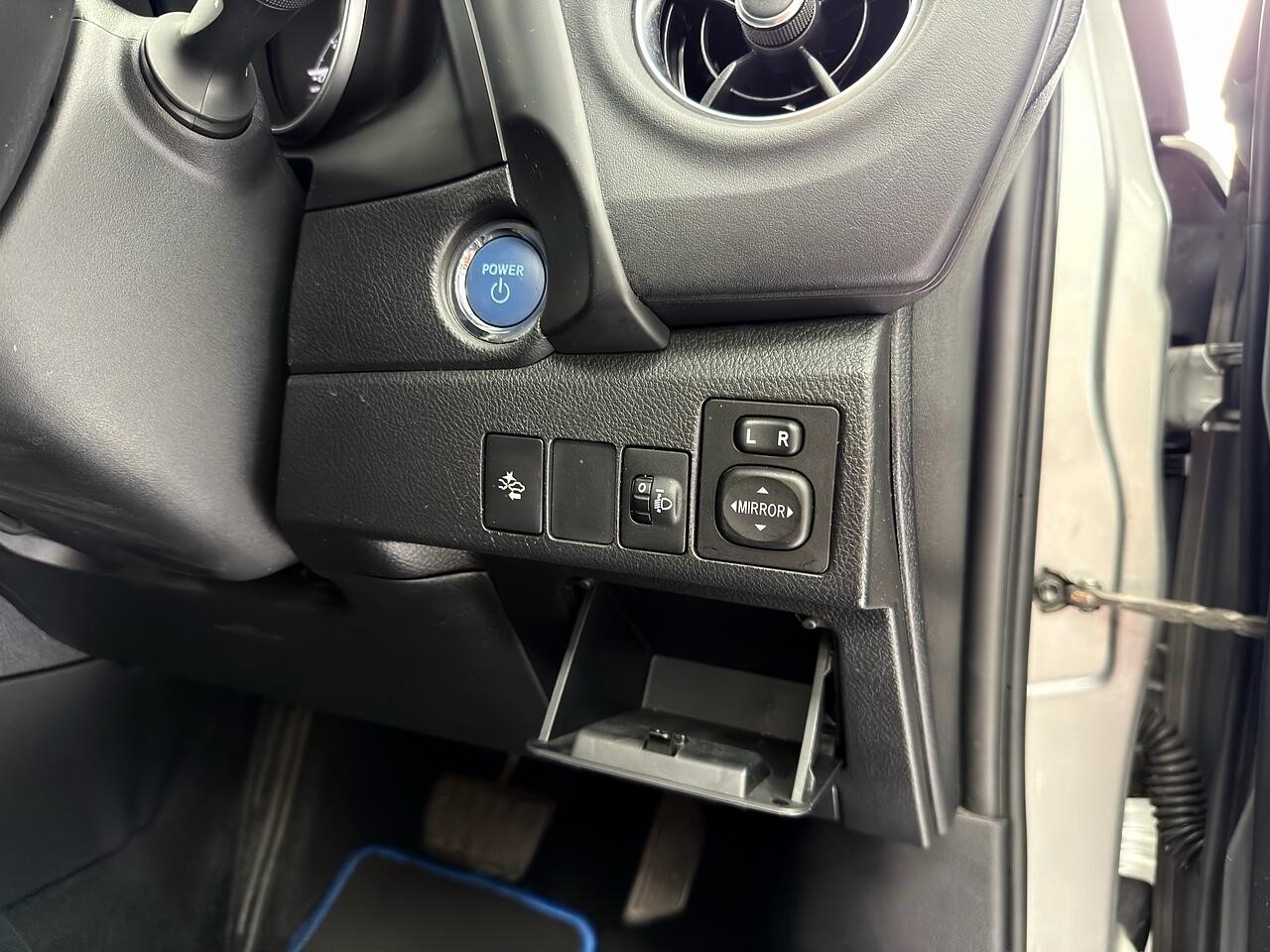 Used Toyota Auris