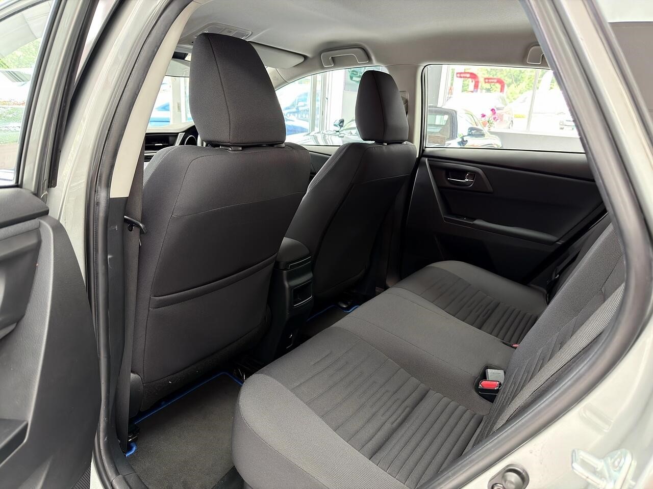 Used Toyota Auris