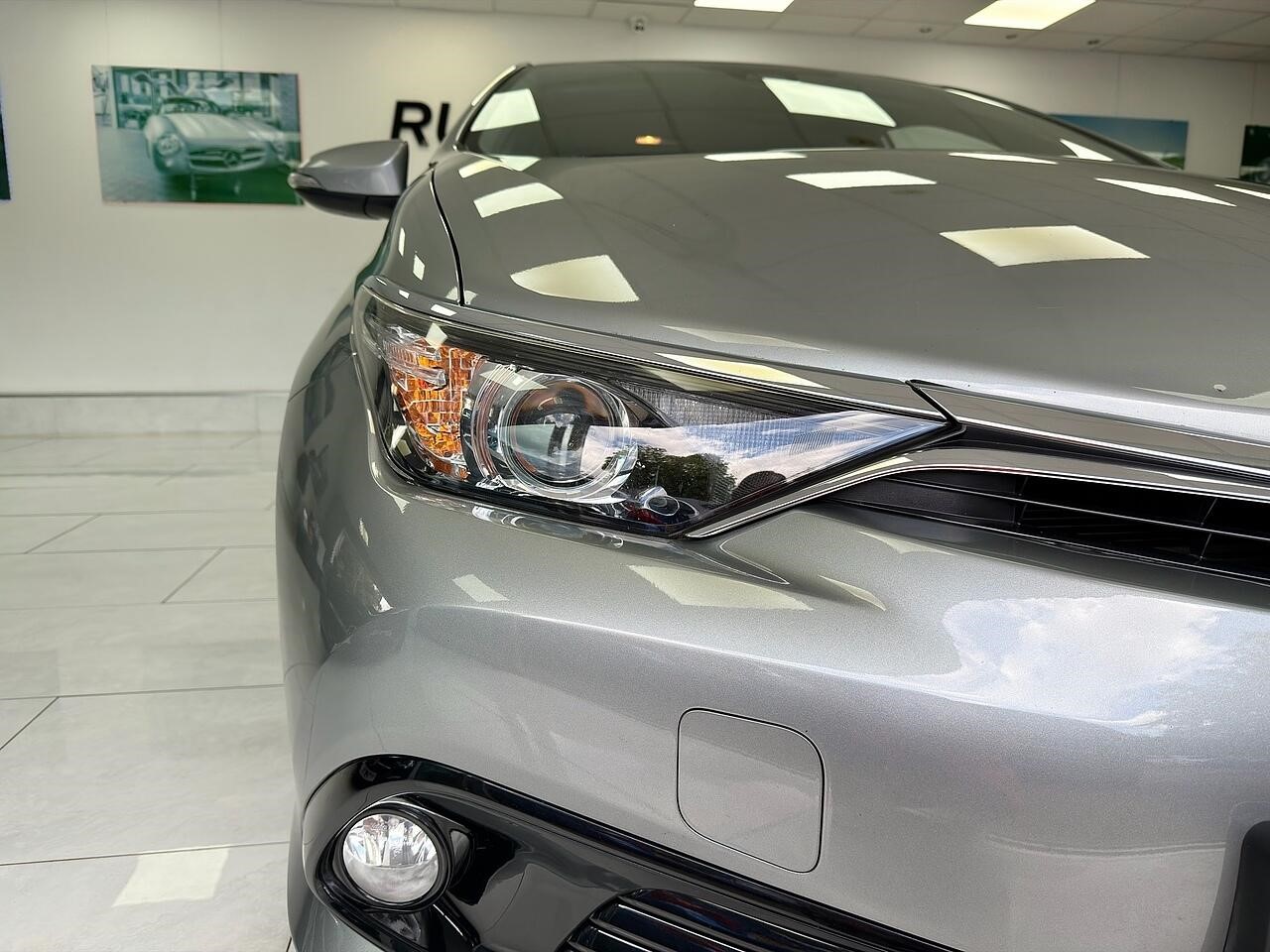 Used Toyota Auris
