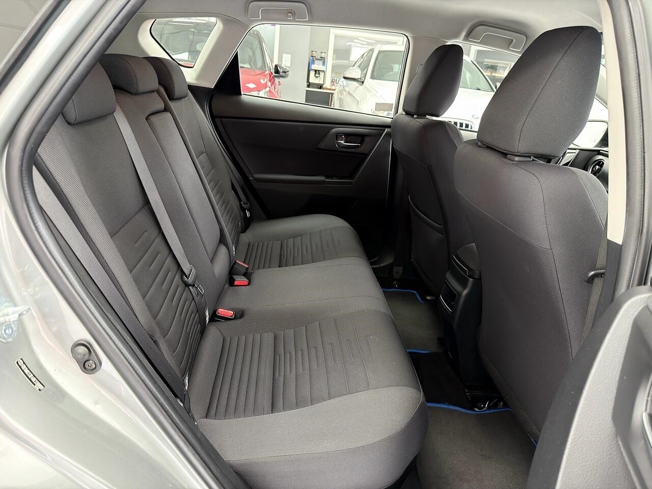 Used Toyota Auris