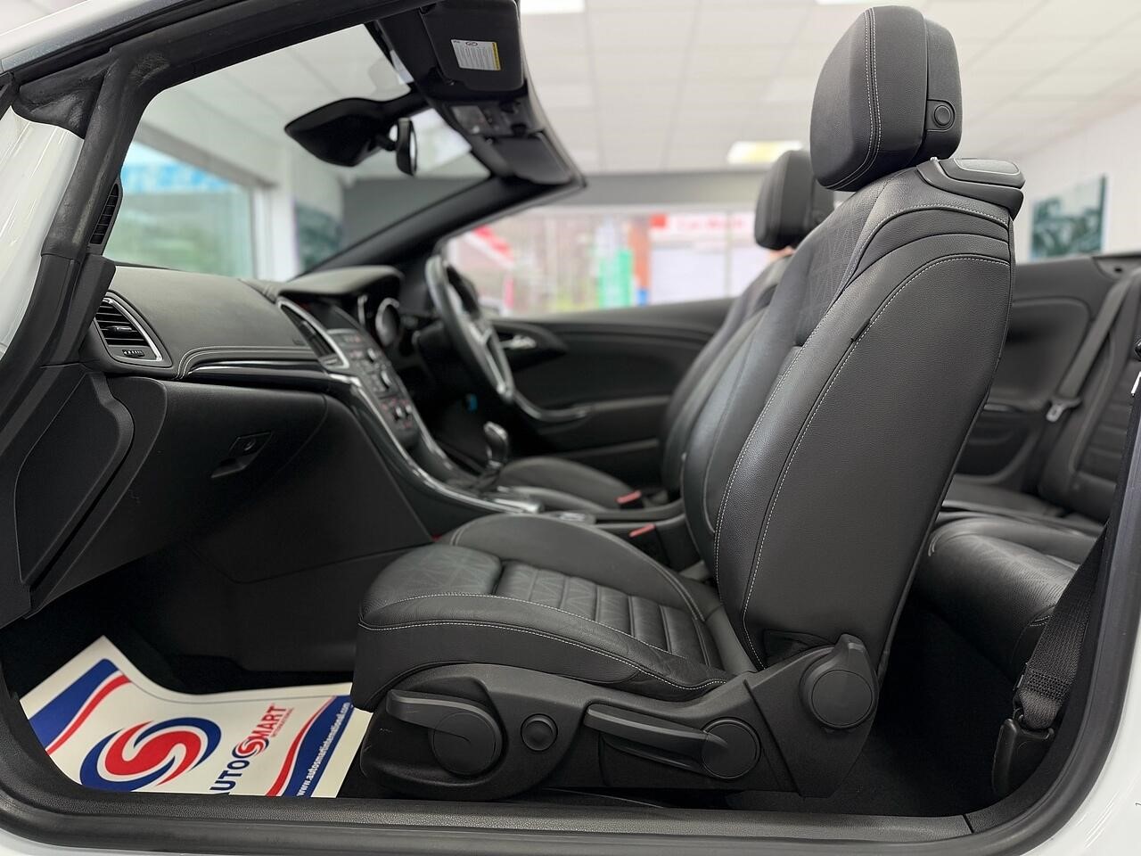 Used Vauxhall Cascada