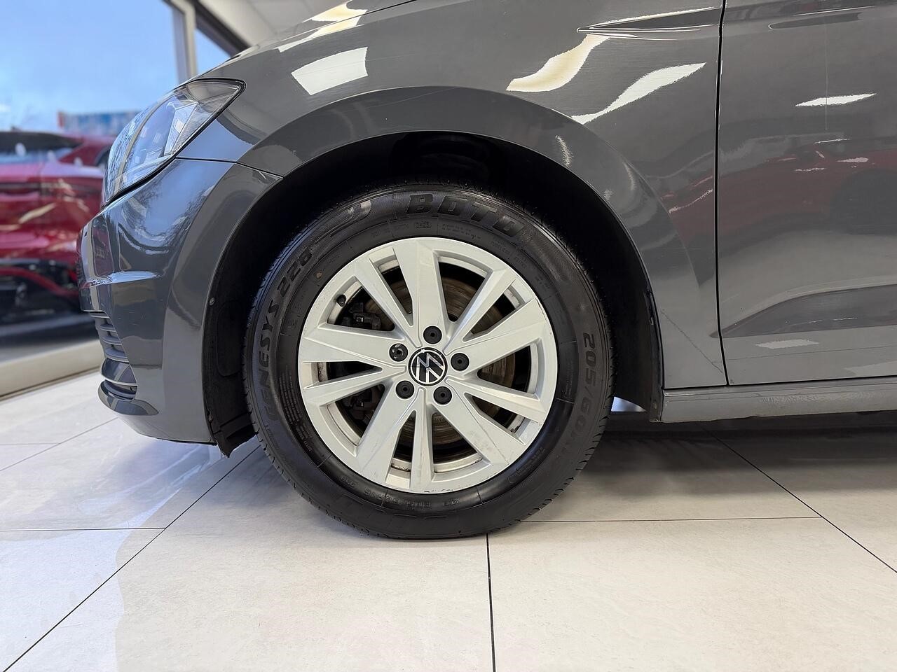 Used Volkswagen Touran