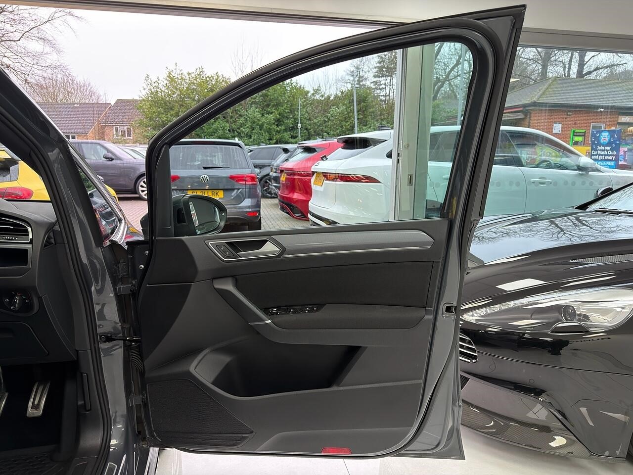 Used Volkswagen Touran