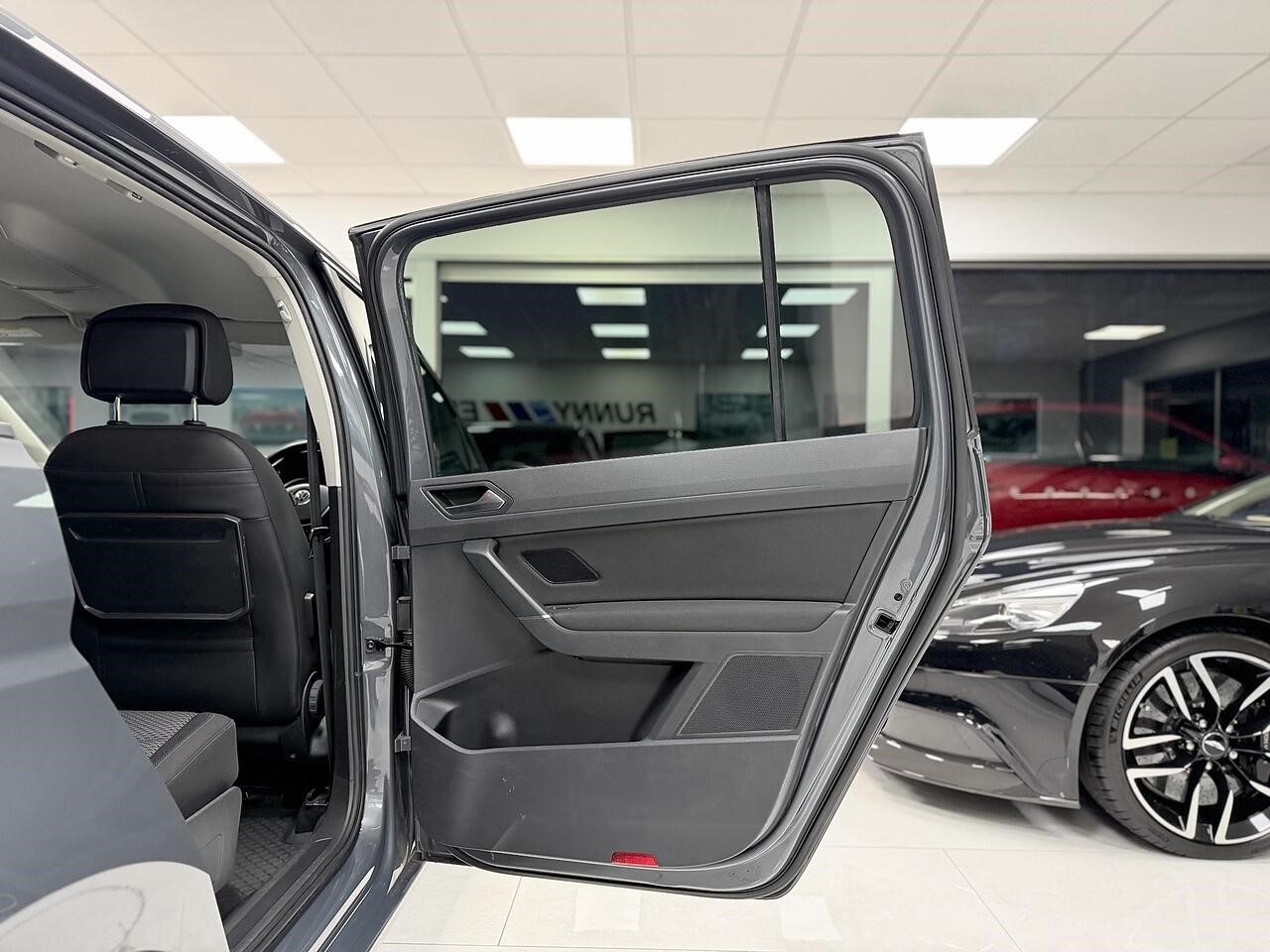 Used Volkswagen Touran