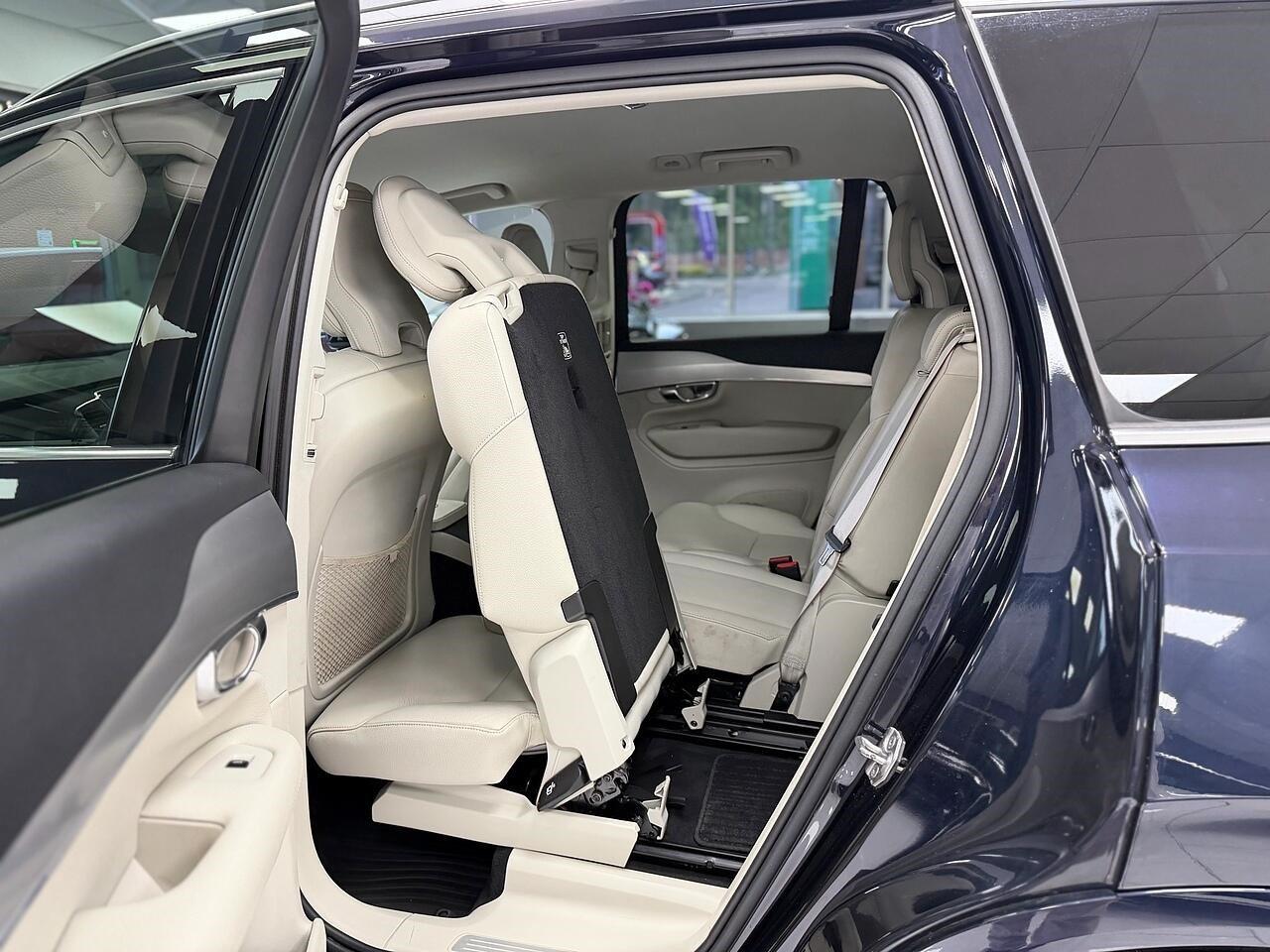 Used Volvo XC90