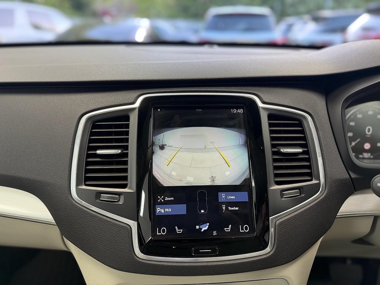 Used Volvo XC90