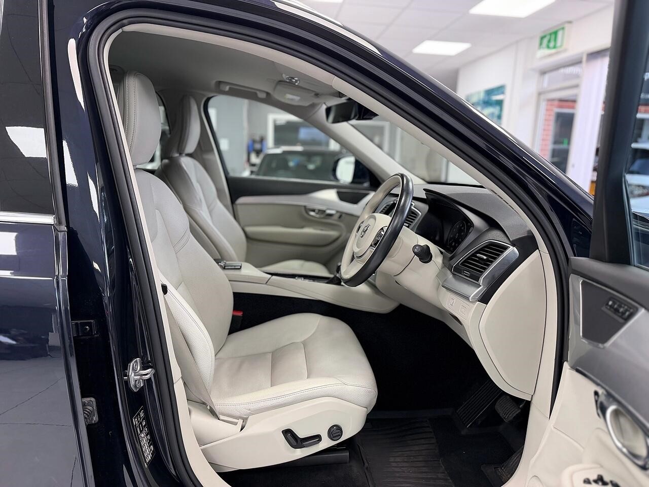 Used Volvo XC90