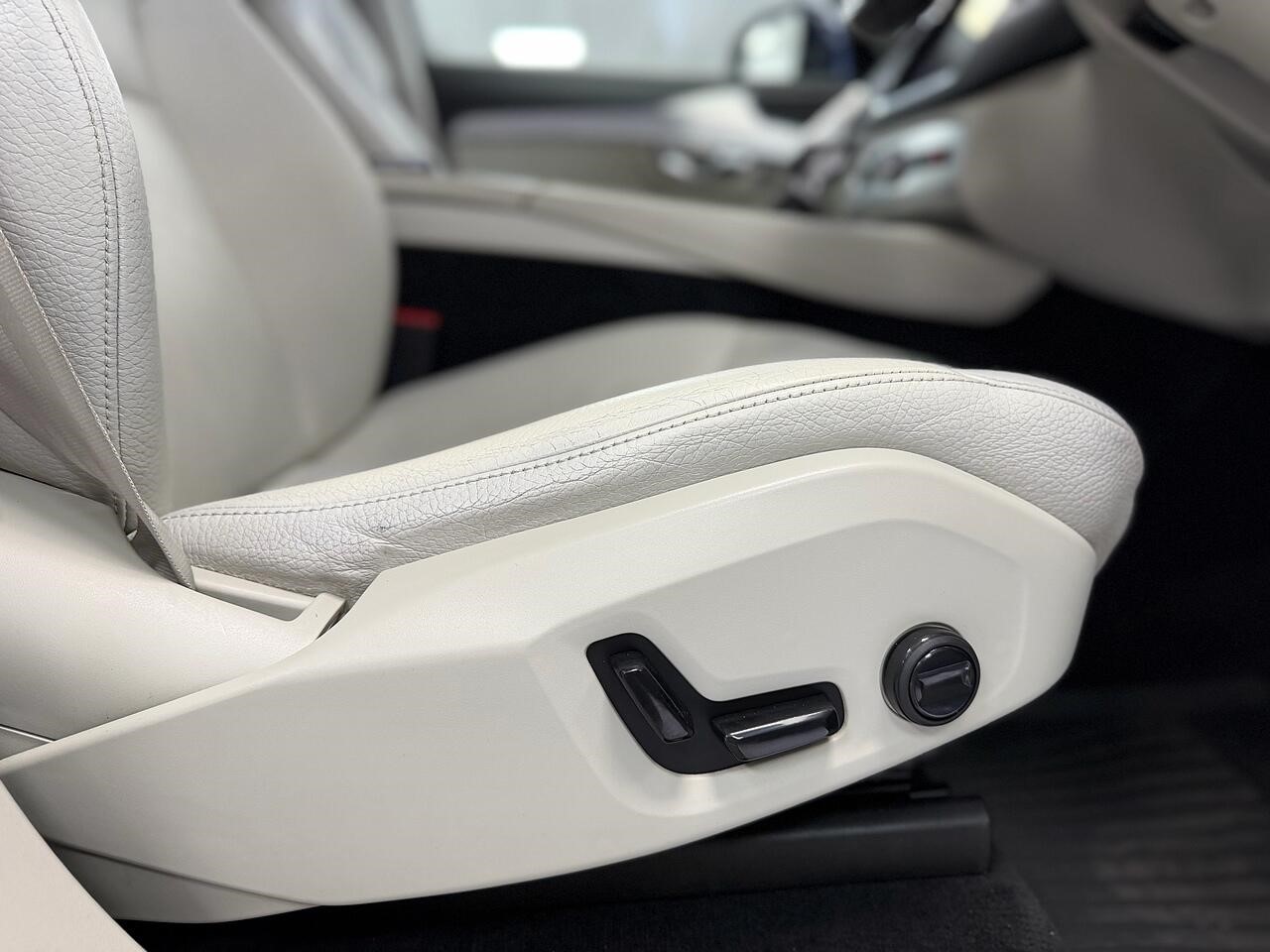 Used Volvo XC90