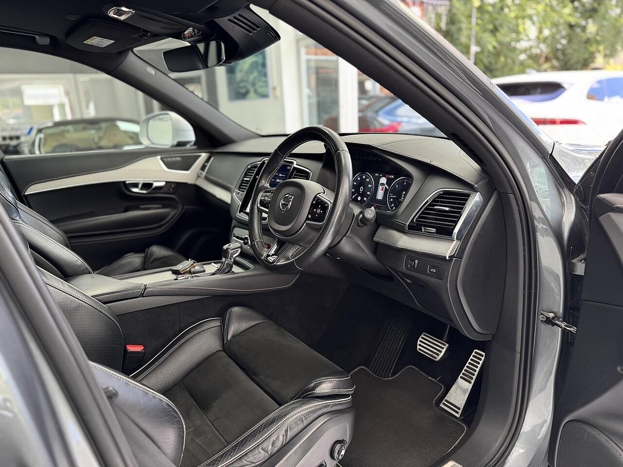 Used Volvo XC90