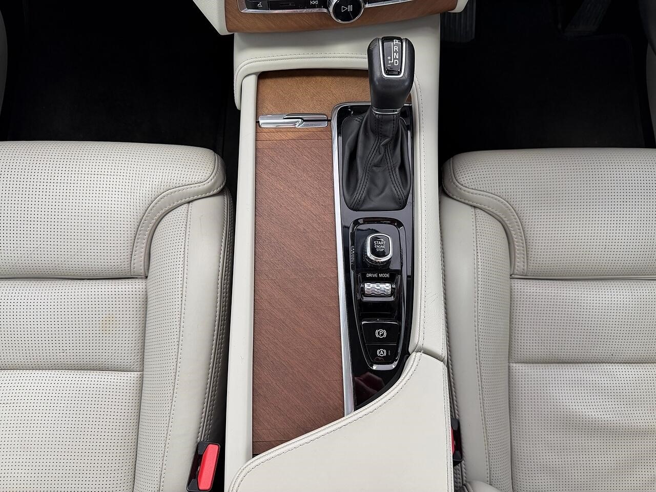 Used Volvo XC90