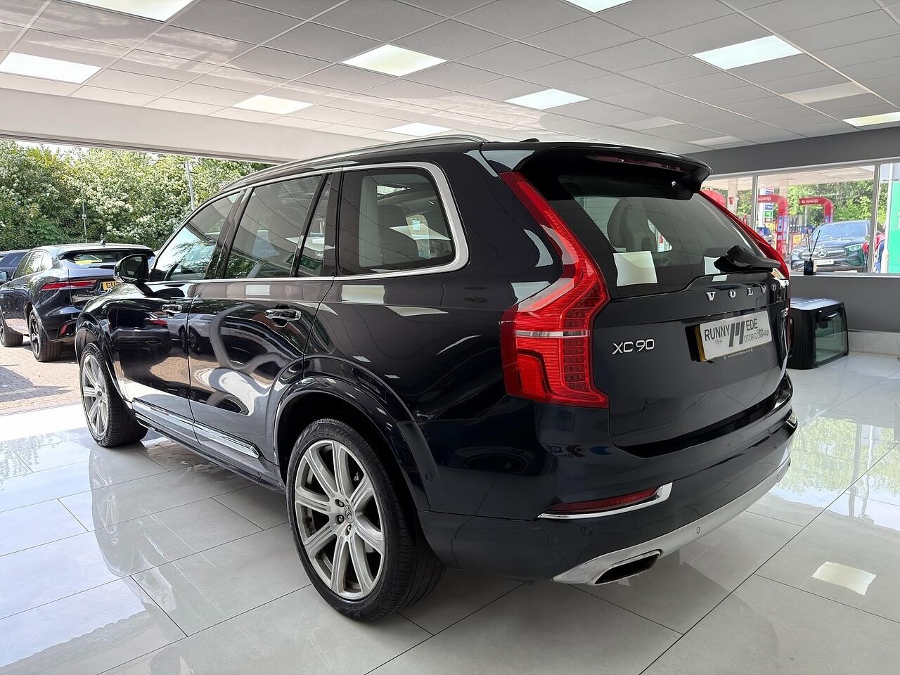 Used Volvo XC90