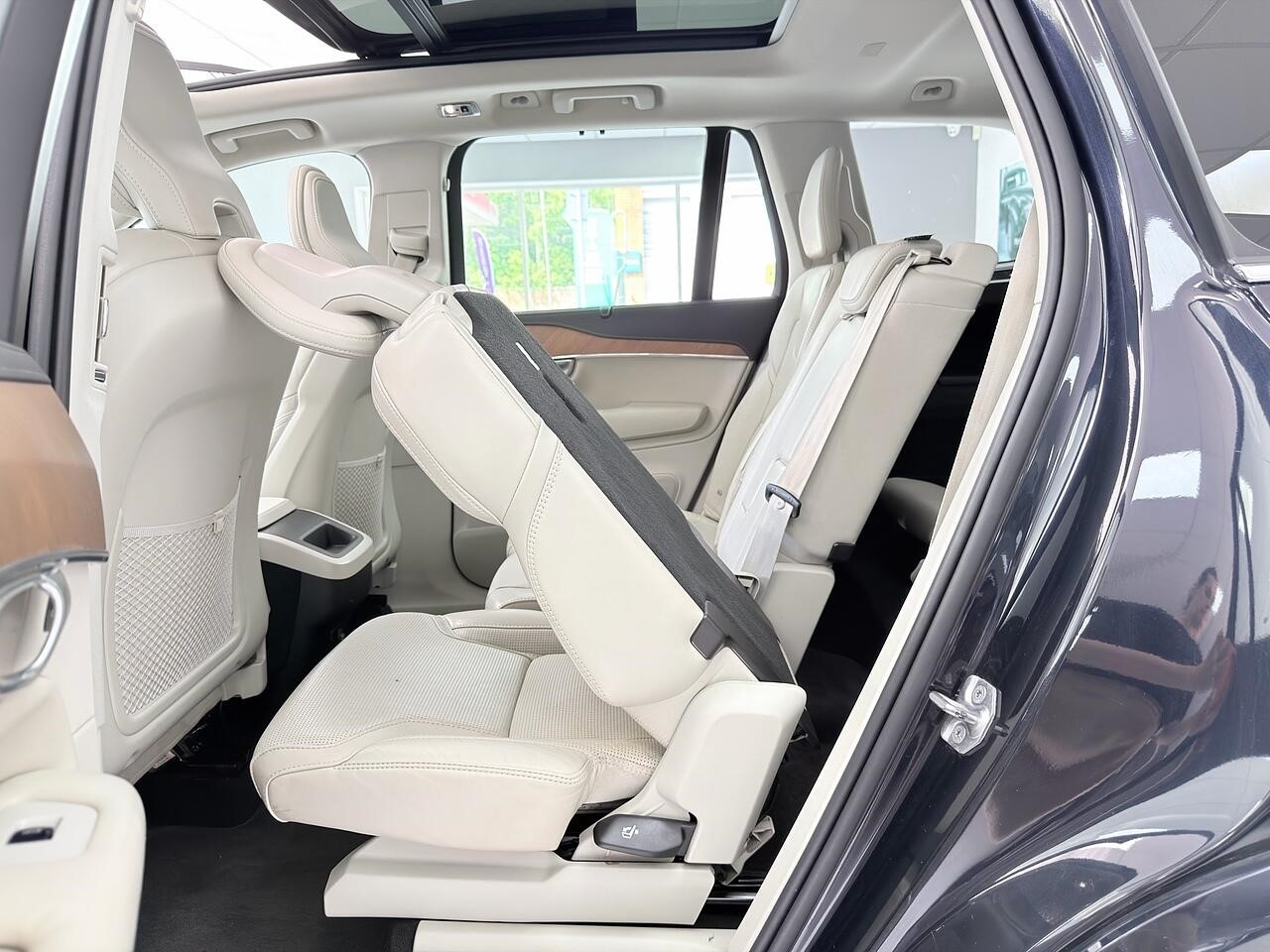 Used Volvo XC90