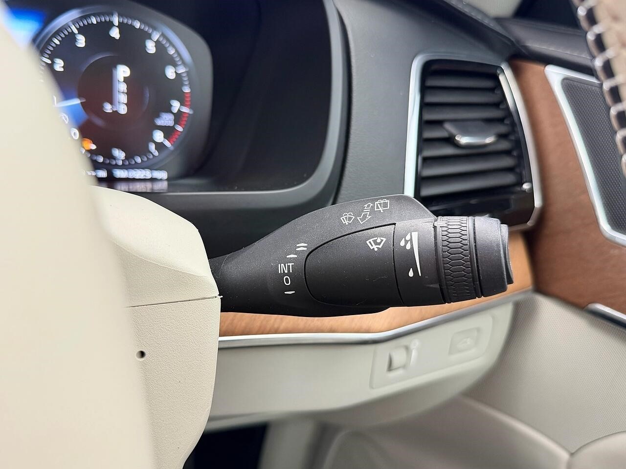 Used Volvo XC90