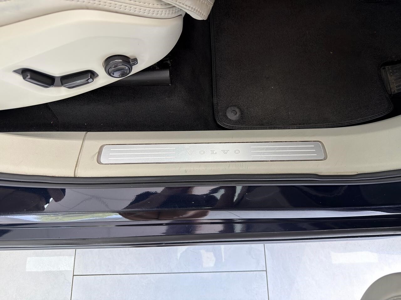 Used Volvo XC90
