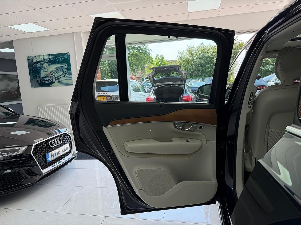 Used Volvo XC90