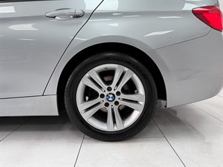 Used BMW 318i