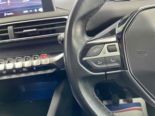 Used Peugeot 5008