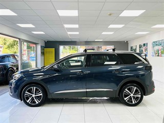Used Peugeot 5008