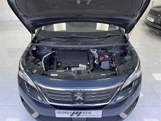 Used Peugeot 5008