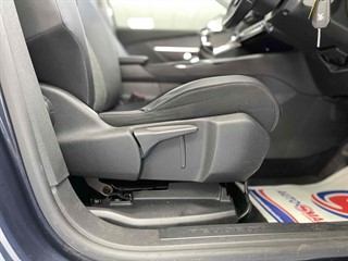 Used Peugeot 5008