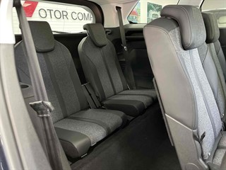 Used Peugeot 5008