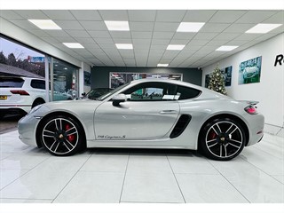 Used Porsche 718 Cayman