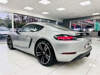 Used Porsche 718 Cayman