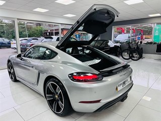 Used Porsche 718 Cayman