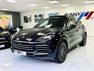 Used Porsche Cayenne in Bagshot, Ascot, Camberley in Surrey