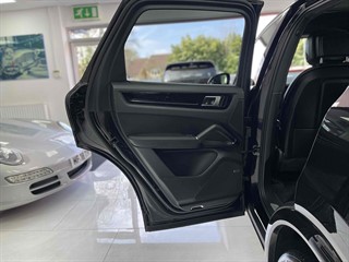 Used Porsche Cayenne
