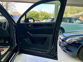 Used Porsche Cayenne