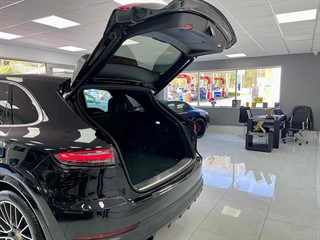 Used Porsche Cayenne