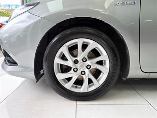 Used Toyota Auris