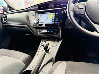 Used Toyota Auris