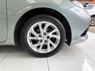 Used Toyota Auris