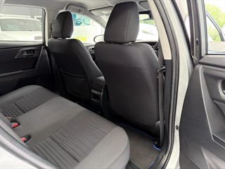 Used Toyota Auris