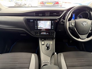 Used Toyota Auris