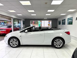 Used Vauxhall Cascada